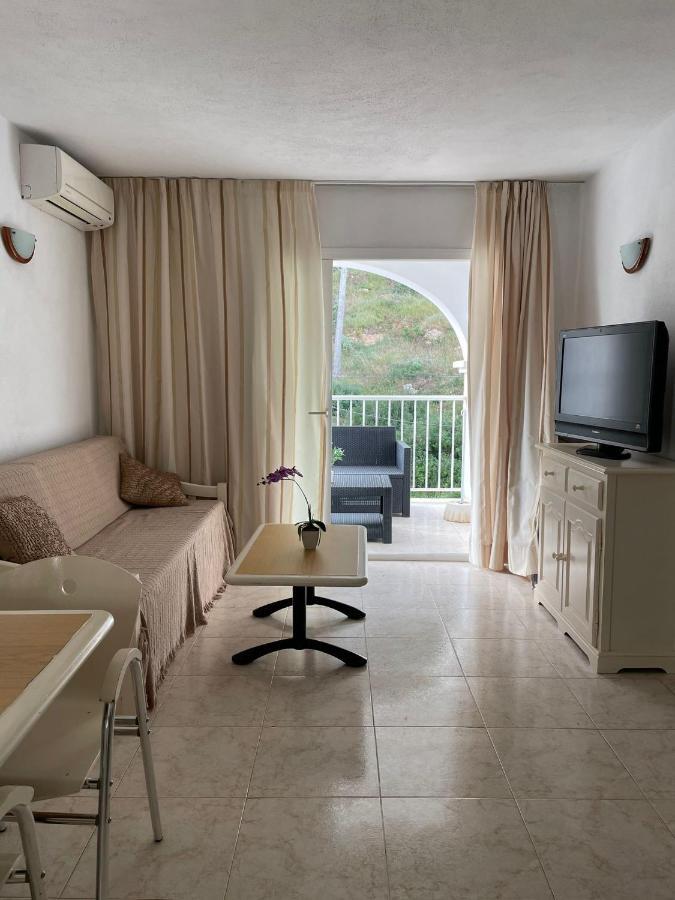 Apartamentos Torres Cardona Cala Llonga  Buitenkant foto